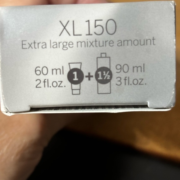 5/$25 
Revlon Revlonissimo Colorsmetique 60 ML Colour Dark Chestnut Blonde 6.41 - Picture 4 of 7